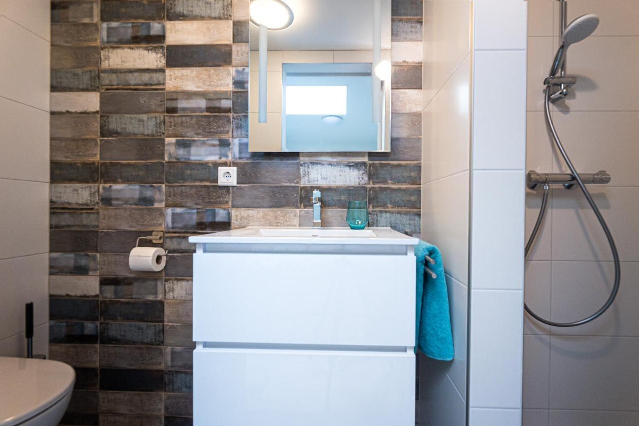 Vakantiewoning B & Bernard ドンブルグ エクステリア 写真